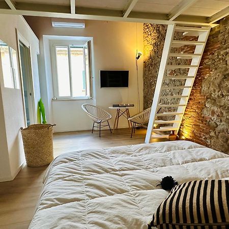 Civiconovantatre - New B&B San Vincenzo Exteriör bild
